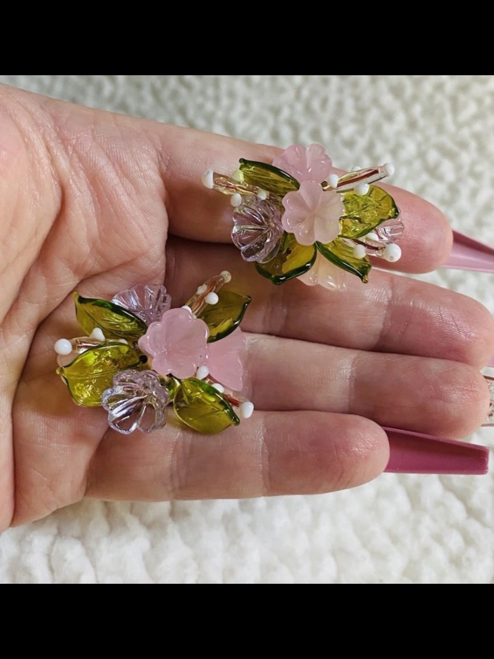Vintage Germany Cluster Floral Clip On Earrings Beads Flower Pink Hawaiian Tulip - Picture 3 of 5
